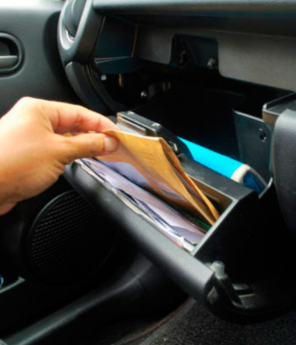Documentación a entregar en la compra venta de un coche. Consejos TateMartin